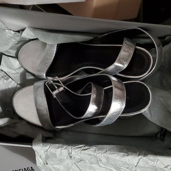 NIB sz 36.5 Balenciaga metallic silver leather sandals
